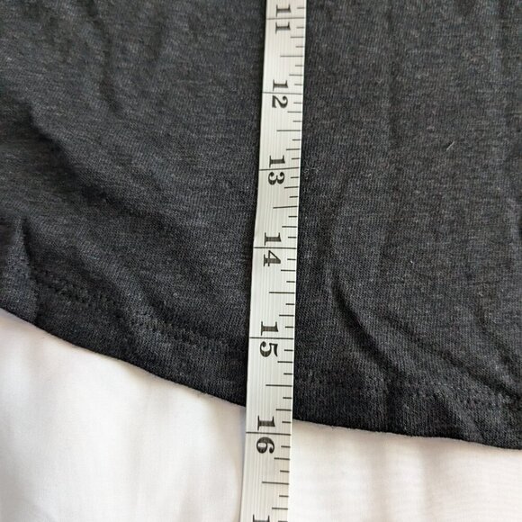 Free People Cropped Halter Tank Top XL Black Knit Linen-blend Long Weekend NWT - Picture 16 of 16